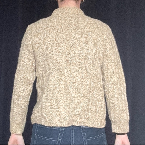 Vintage Hand-Knit Oatmeal Wool Zip-up Sweater - Picture 5 of 5